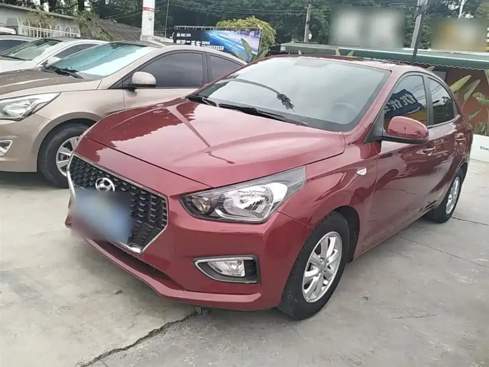Hyundai Verna 1.4L Manual Color Sunroof Edition (China V) 2019