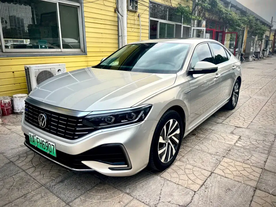 Volkswagen Passat New Energy 430PHEV Hybrid Luxury Edition 2022