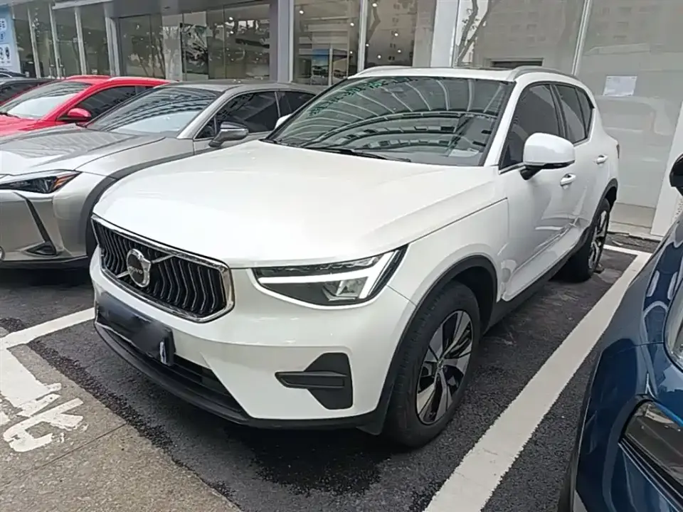 Volvo XC40 B3 Zhiyuan Luxury Edition 2023