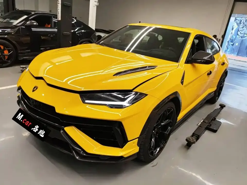 Lamborghini Urus 4.0T V8 Performante 2023