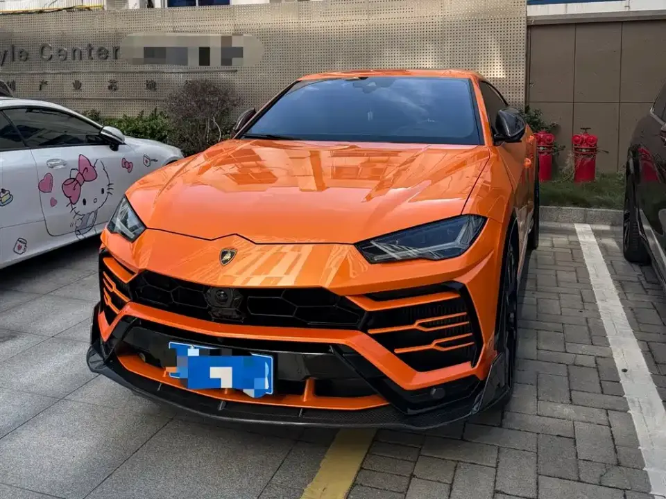 Lamborghini Urus 4.0T V8 2020