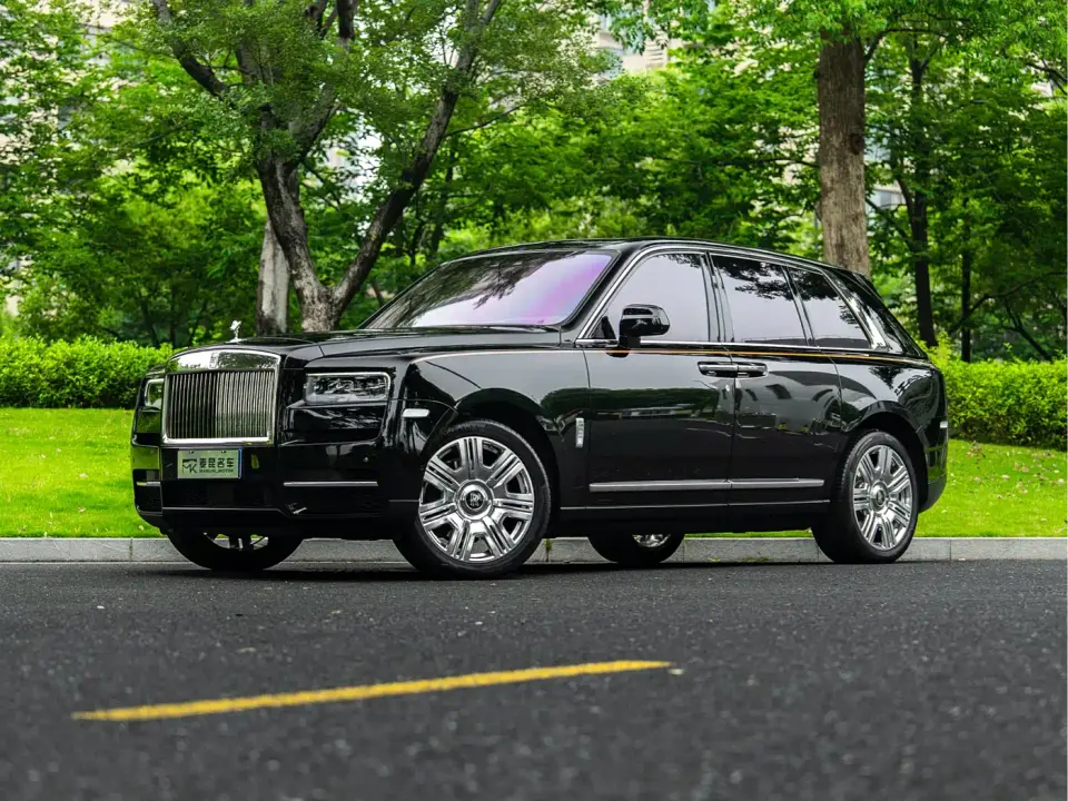 Rolls-Royce Cullinan 4-Seater Version 2022