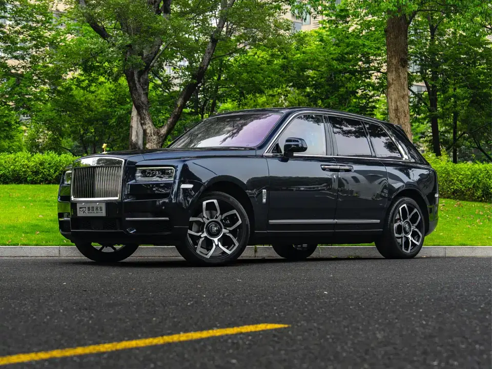 Rolls-Royce Cullinan 4-Seater Version 2021