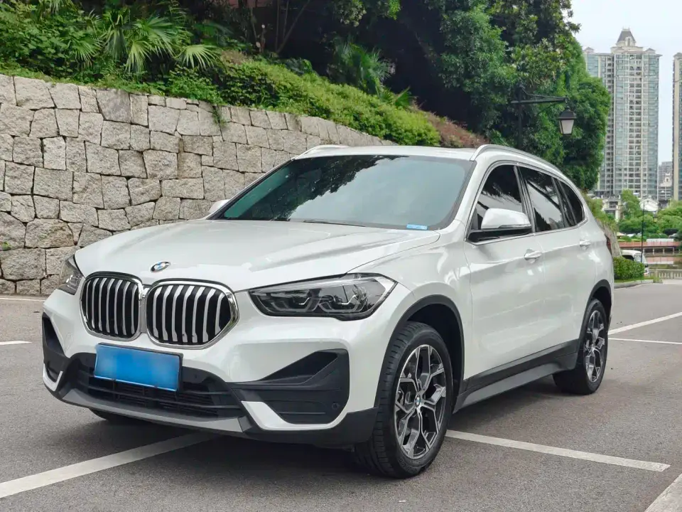 BMW X1 sDrive25Li Leading 2022