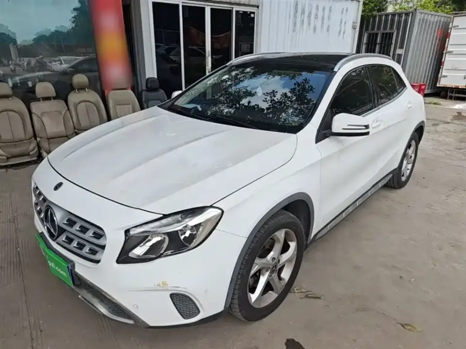 Mercedes-Benz GLA-Class GLA 200 Dynamic 2019