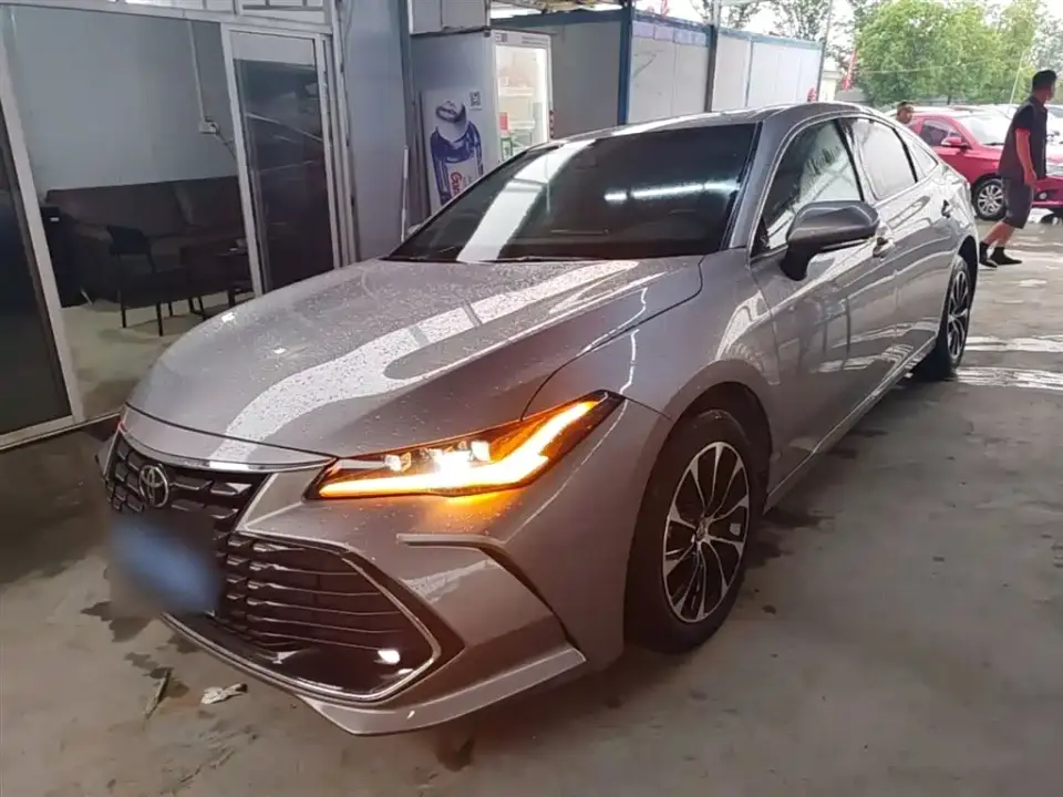 Toyota Avalon 2.0L Premium Selection 2024
