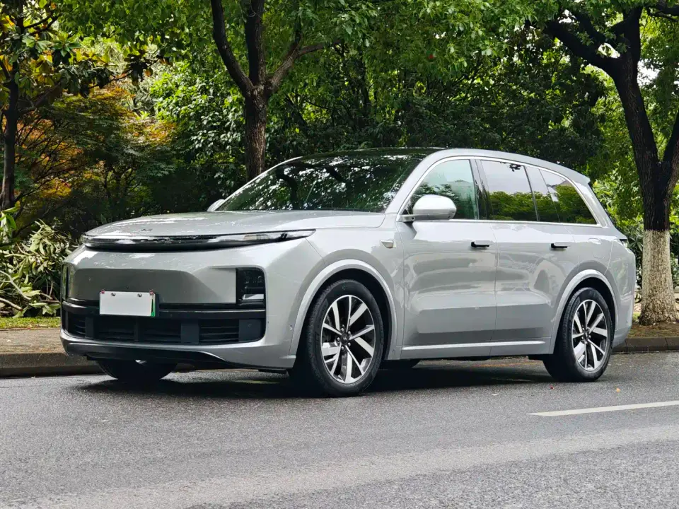 Li Auto Li L8 Pro 2023