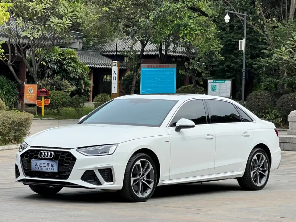 Audi A4L 40 TFSI Fashion Dynamic 2024