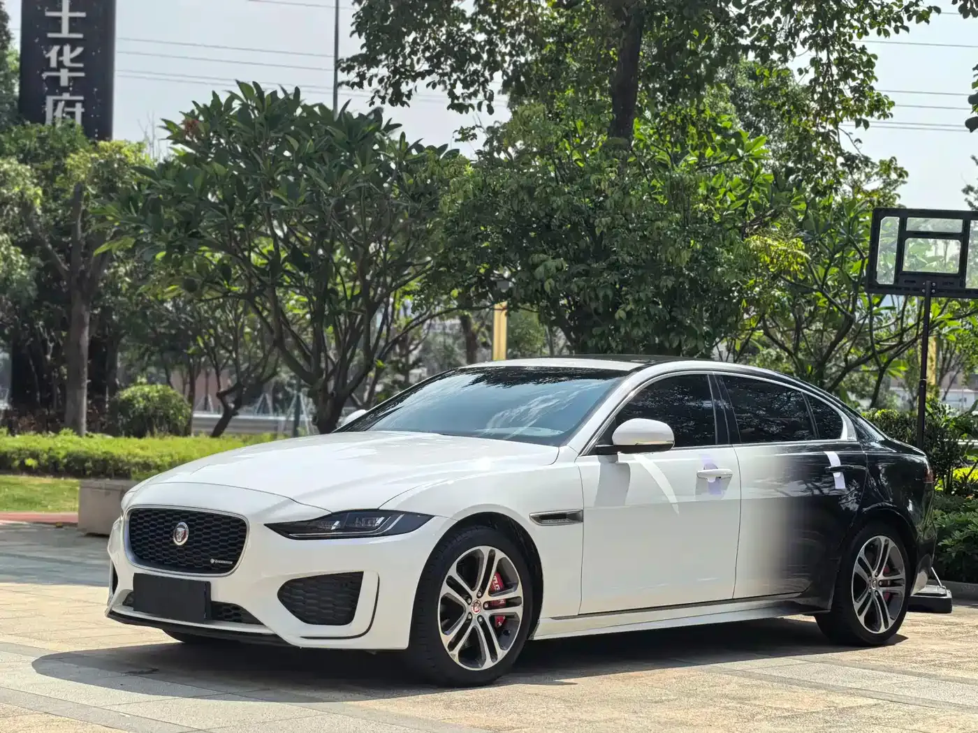 Jaguar XEL 2.0T 250PS R-DYNAMIC S Progressive Sport 2023