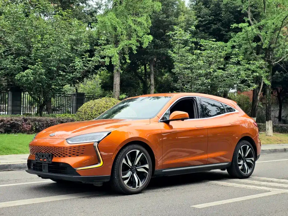Seres SF5 2WD High Performance Sport Edition 2021