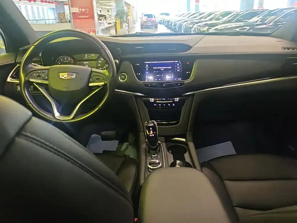 Cadillac XT6 28T 6-Seater Style 2020 — фото 6