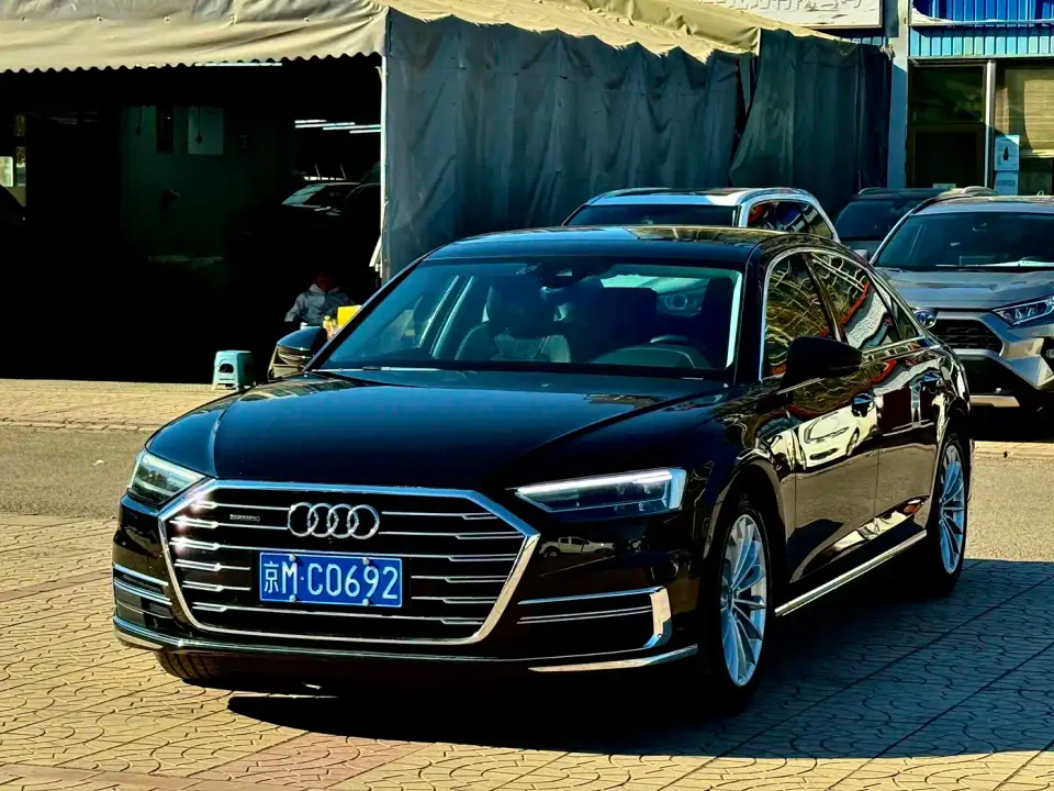 Audi A8 A8L 50 TFSI quattro Comfort 2021