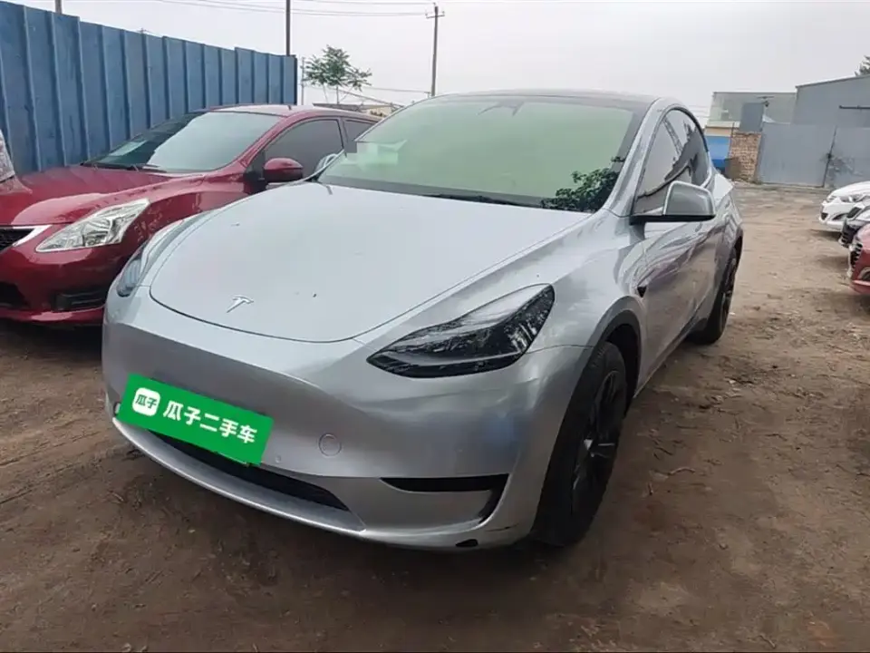 Tesla Model Y Facelift Rear-Wheel Drive Version 2023