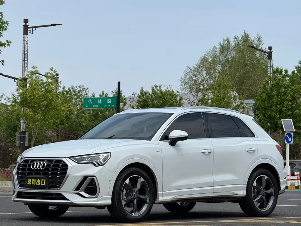 Audi Q3 35 TFSI Fashion Dynamic 2022