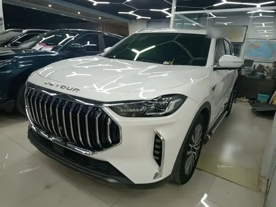 Jetour X70 PLUS 1.5T DCT Warrior PLUS 5-seater 2023