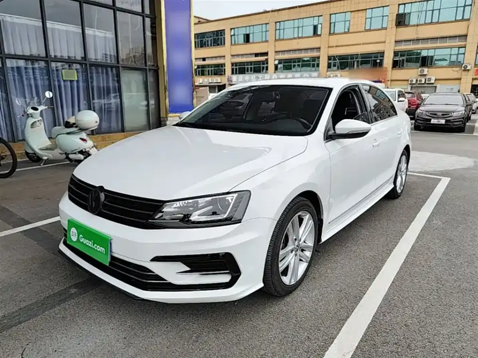 Volkswagen Sagitar 280TSI DSG Spark Edition 2019