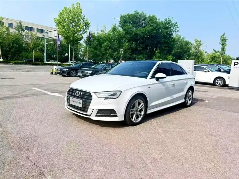 Audi A3 Limousine 35 TFSI Fashion China V 2019