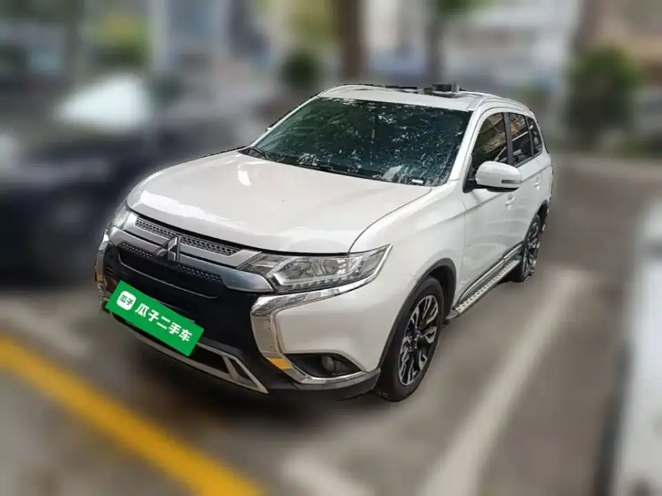 Mitsubishi Outlander 2.0L 2WD Enjoy 5-Seater China VI 2019