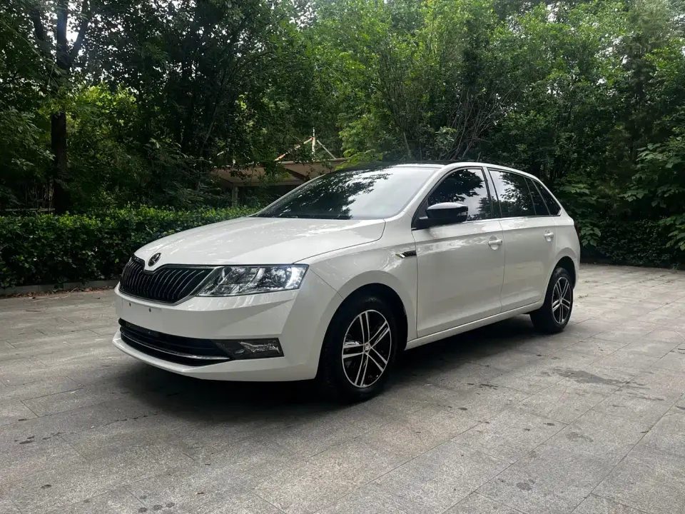 Skoda Rapid Spaceback TSI230 DSG Sport Edition 2019