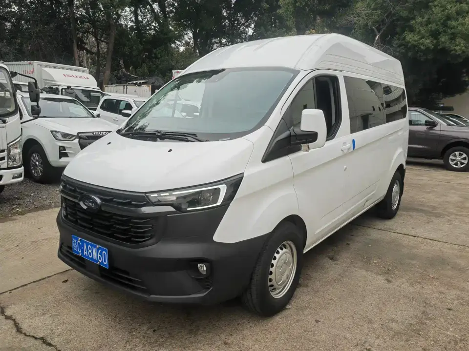 Ford Transit Model 2.0T Diesel Automatic Business Travel Mid-Axis Mid-Roof 7/8/9 Seater 2025