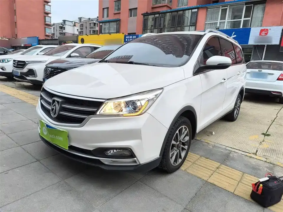 Baojun 730 1.5T CVT Fashion 7-Seater China V 2019