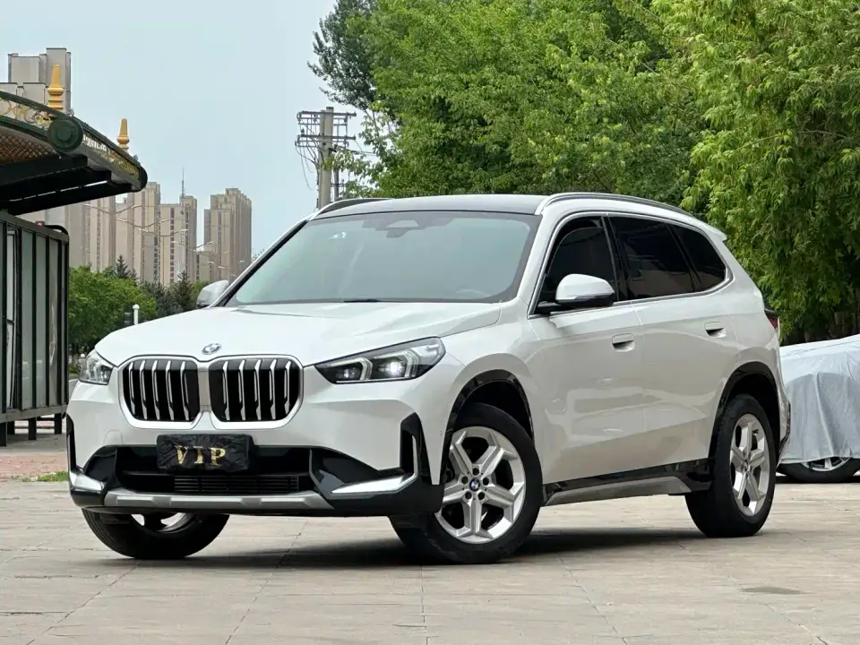BMW X1 sDrive20Li X Design Package 2023