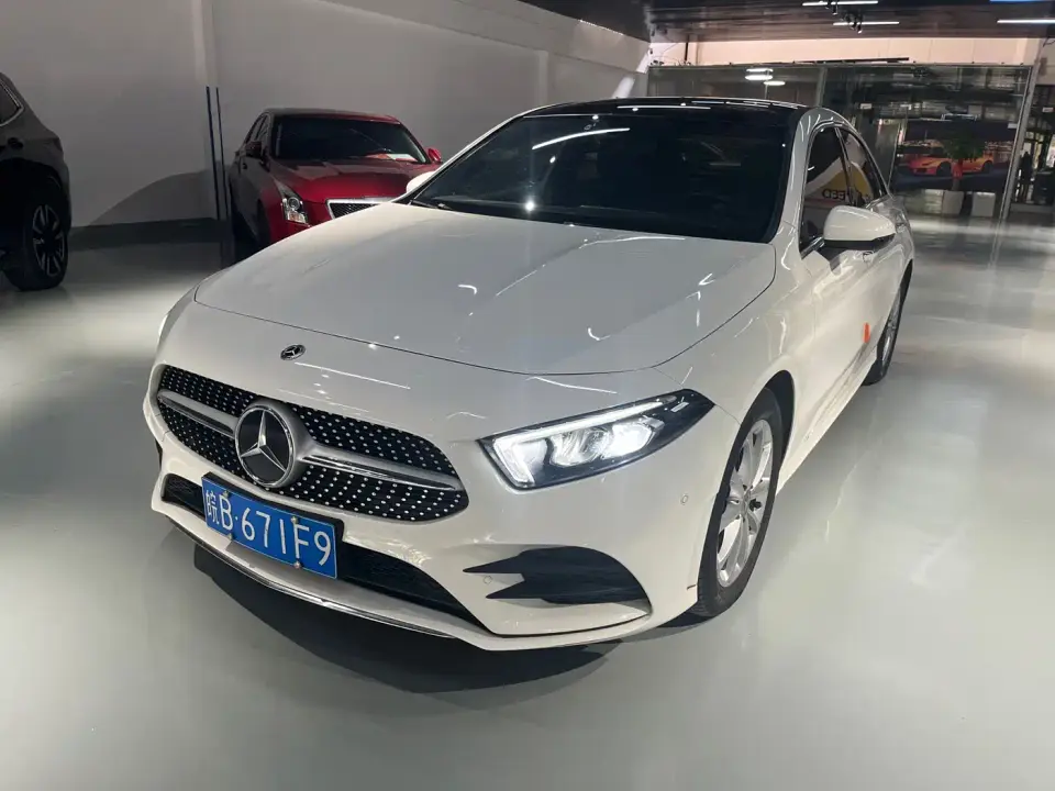 Mercedes-Benz A-Class Facelift A 200 L Sport Sedan Fashion Style 2022