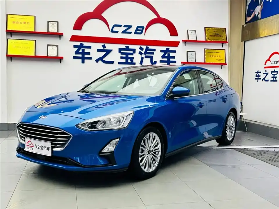 Ford Focus Sedan EcoBoost 180 Automatic Sharp 2019