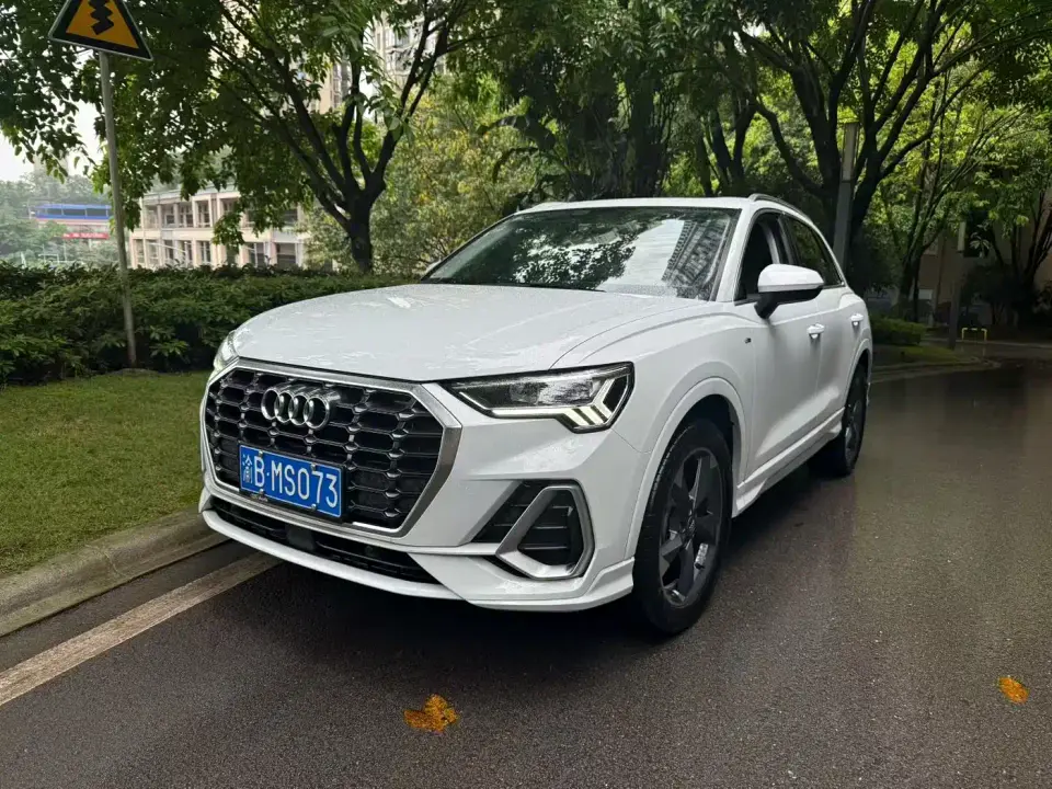 Audi Q3 35 TFSI Fashion Dynamic 2020