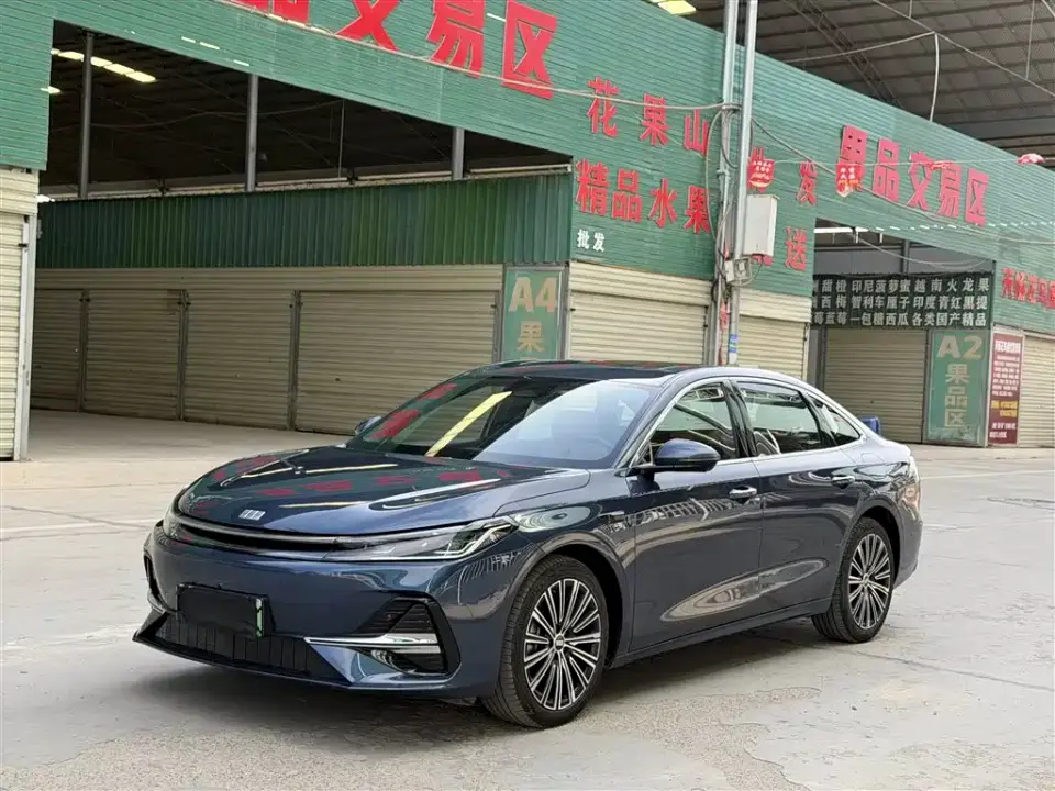 Geely Galaxy Galaxy A7 EM-i 2025