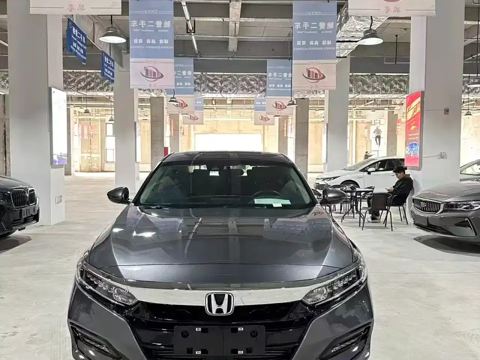 Honda Accord 260TURBO Luxury Edition China V 2021