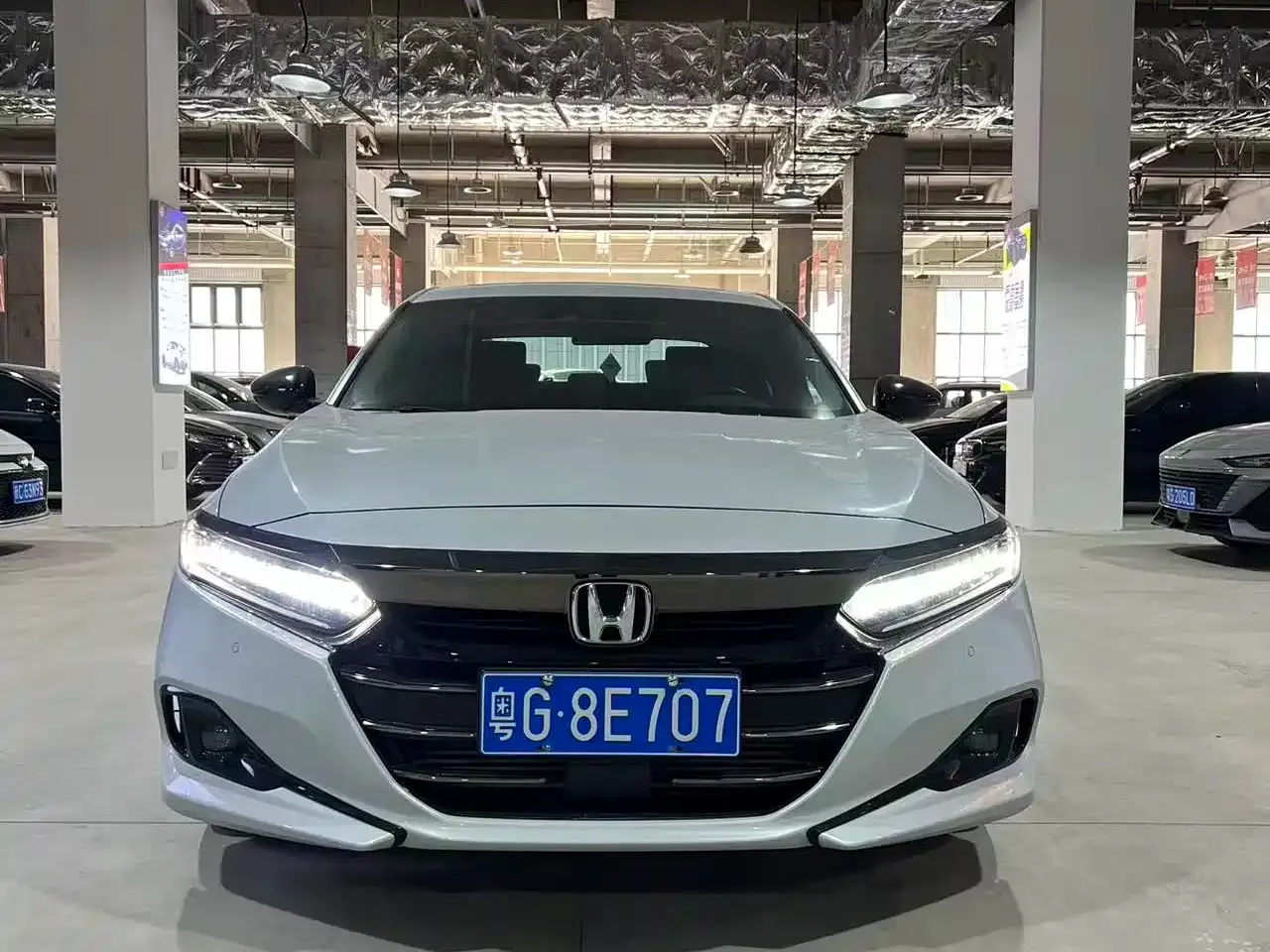 Honda Accord 260TURBO Phantom Night Premium 2022 — фото 4