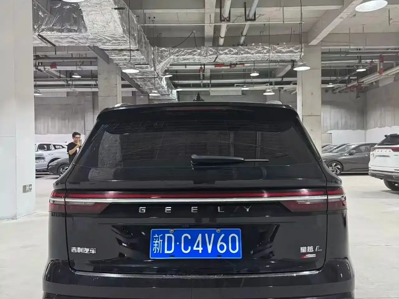 Geely Xingyue L 2.0TD High-Power AWD Premium 2021 — фото 5