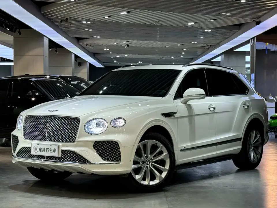 Bentley Bentayga 4.0T V8 2022