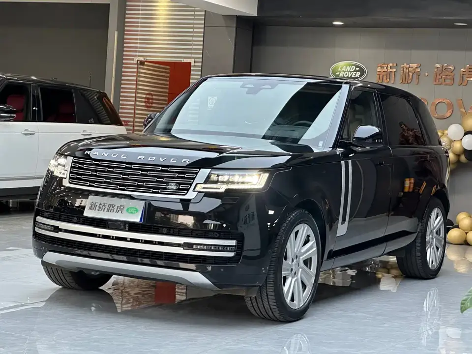 Land Rover Range Rover 3.0 L6 400PS Genesis Extended 2024