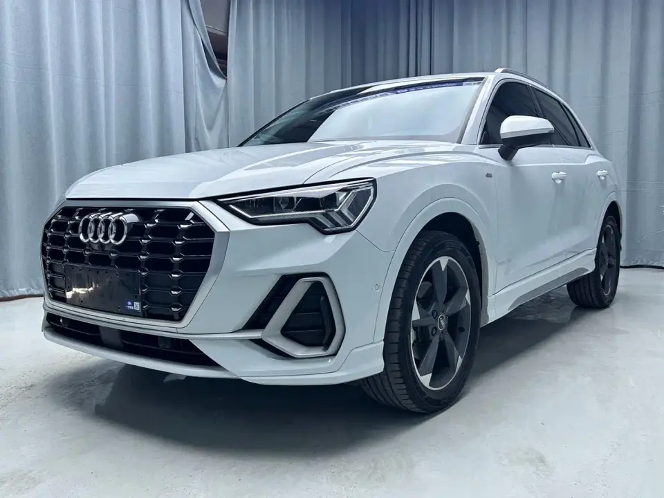 Audi Q3 35 TFSI Fashion Dynamic 2022