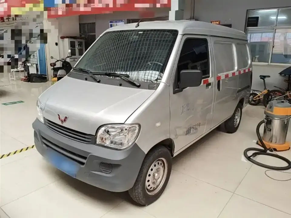 Wuling Motors Wuling Zhiguang 1.2L Van Utility China VI 2-seat LSI 2023