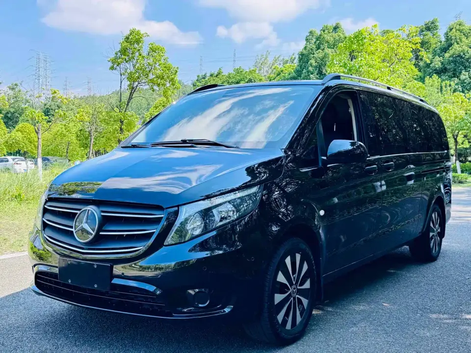 Mercedes-Benz Vito 2.0T Business Edition 9-seater 2022