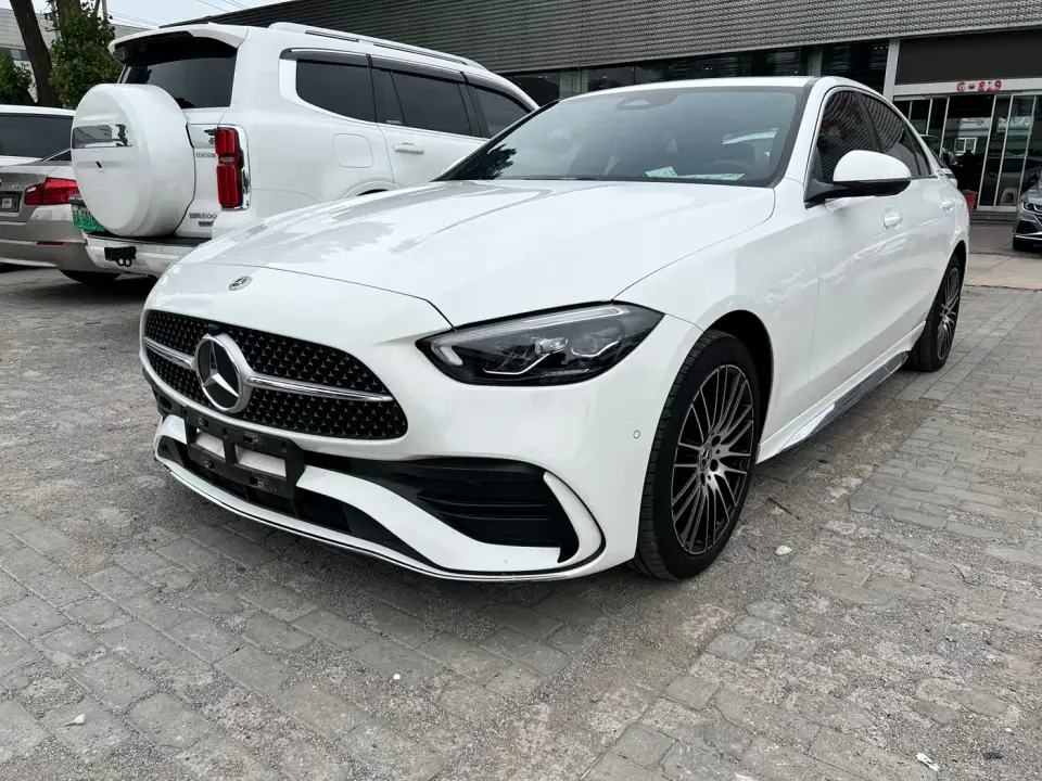 Mercedes-Benz C-Class Facelift C 200 L Sport 2024