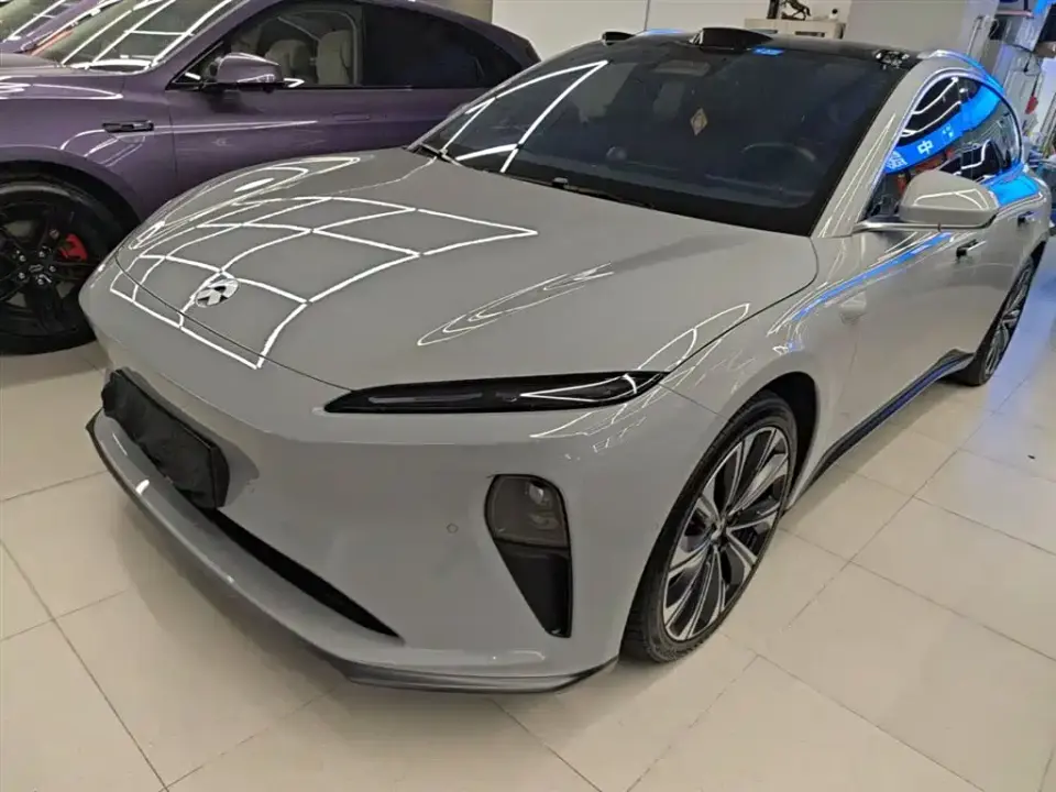 NIO ET5T Model 75kWh Touring 2024