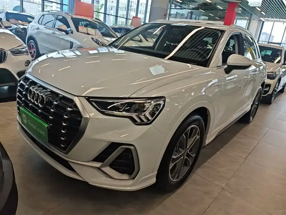 Audi Q3 40 TFSI Fashion Dynamic 2026