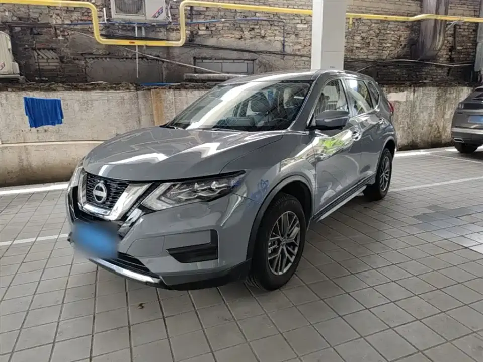 Nissan X-Trail Honor 2.0L 2WD Leading Edition 2025