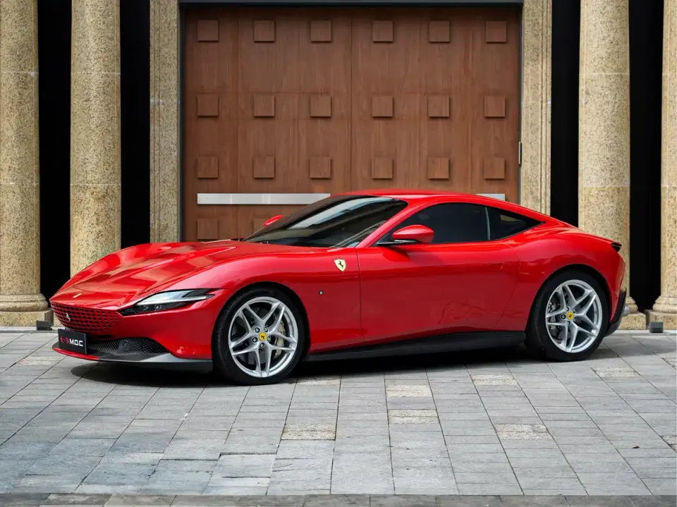 Ferrari Roma 3.9T V8 2023