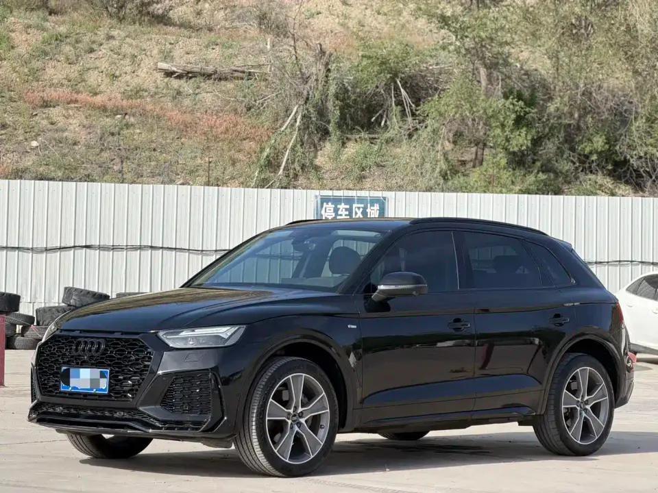 Audi Q5L Facelift 45T Premium Dynamic 2022