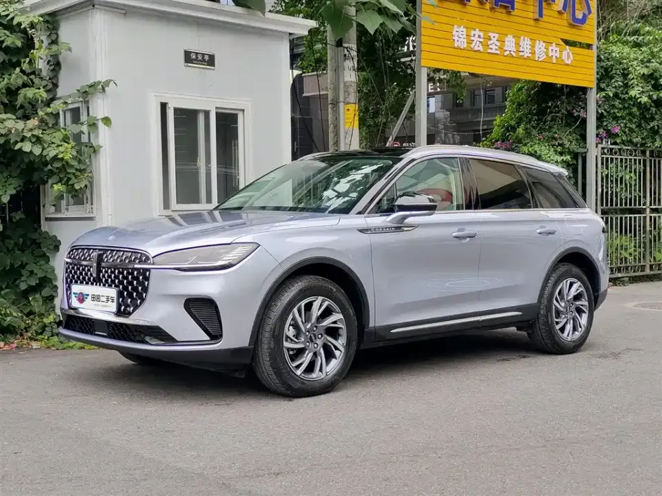 Lincoln Adventurer 2.0T 2WD Zunxiang Edition 2025