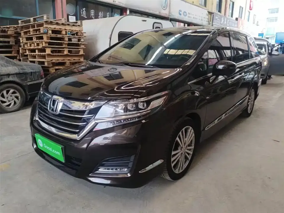 Honda Elysion 2.4L Fashion Edition 2019