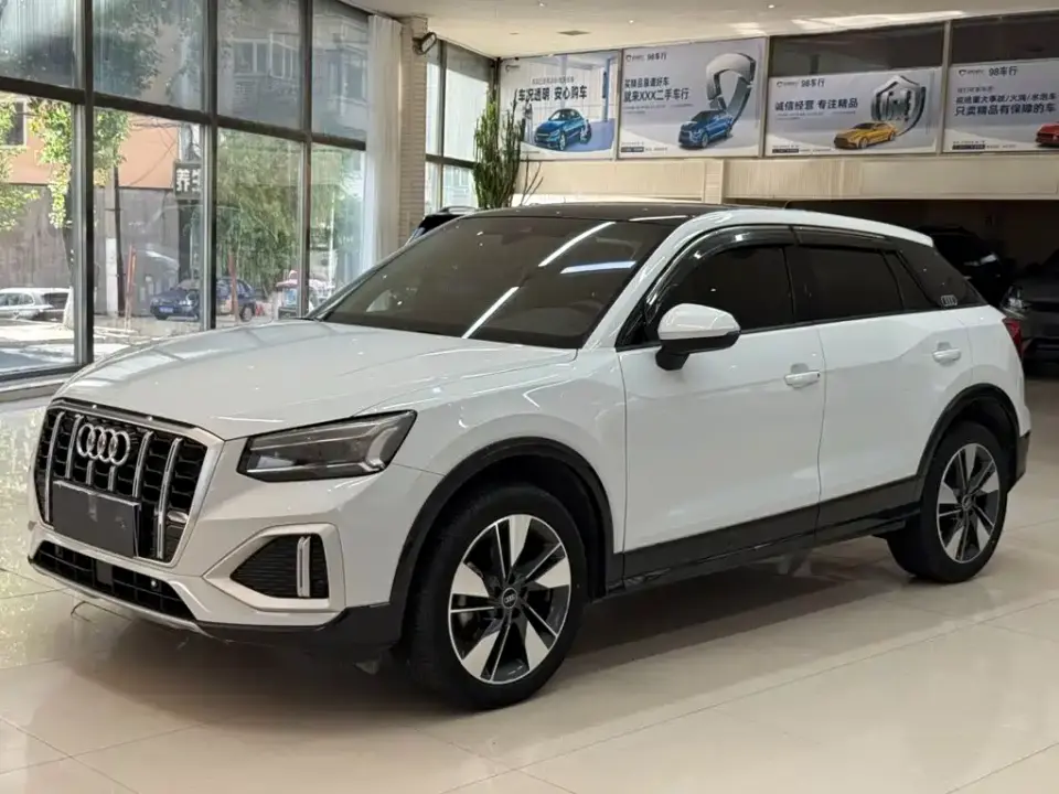 Audi Q2L 35 TFSI Fashion Elegance 2022