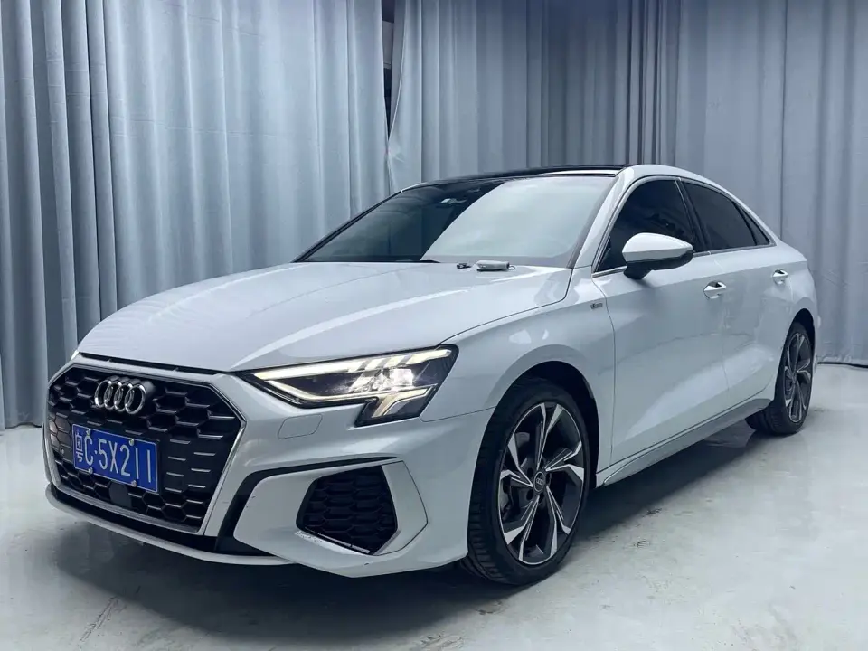Audi A3 A3L Limousine 35 TFSI Luxury Sport 2022