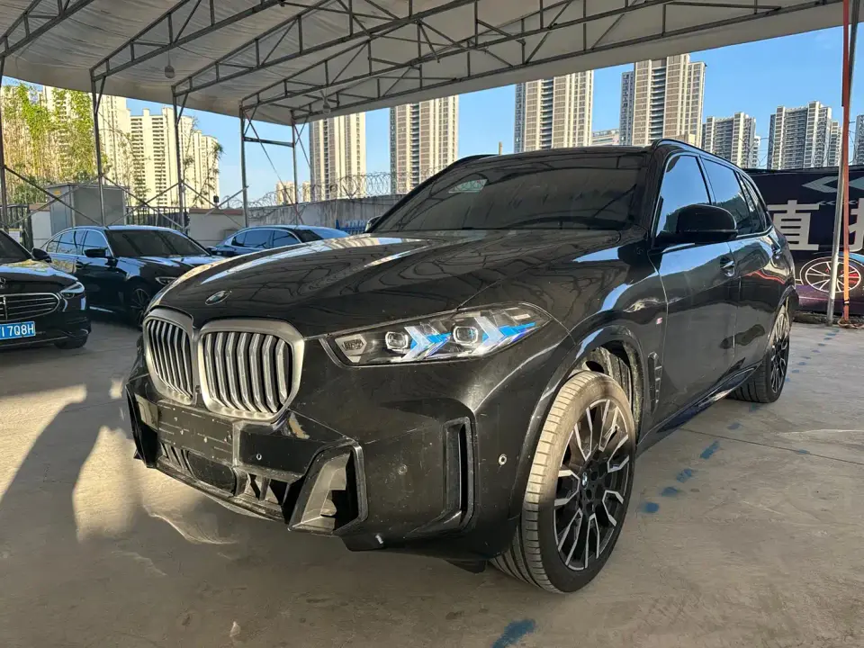 BMW X5 xDrive 40Li Exclusive Black Flame Limited Edition 2024