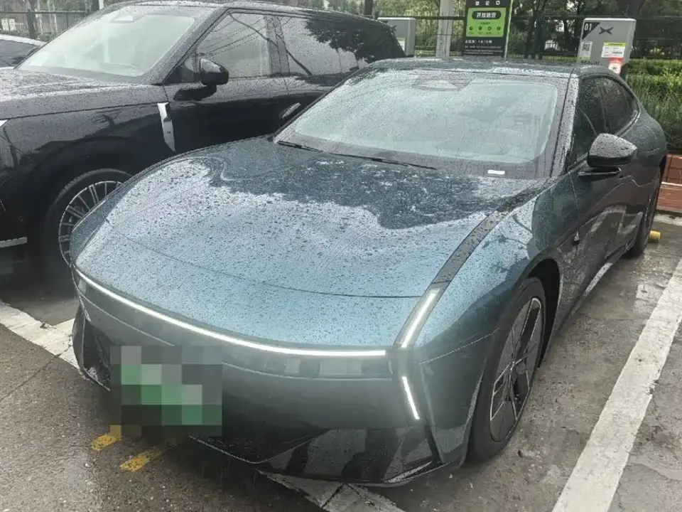 XPeng P7 820km Extended Range Edition 2025